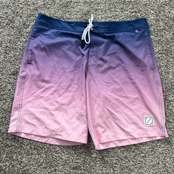 American Eagle Outfitters Other - American Eagle Men’s Ombré Board Shorts Swim Trunks